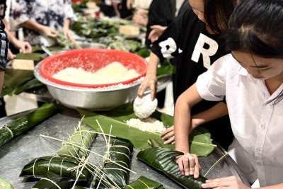 GÓI BÁNH CHƯNG ĐỒNG HÀNH CÙNG HỌC SINH VỀ ĂN TẾT